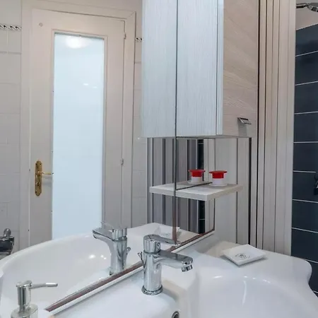 Daire Oikia Sea Siraküza